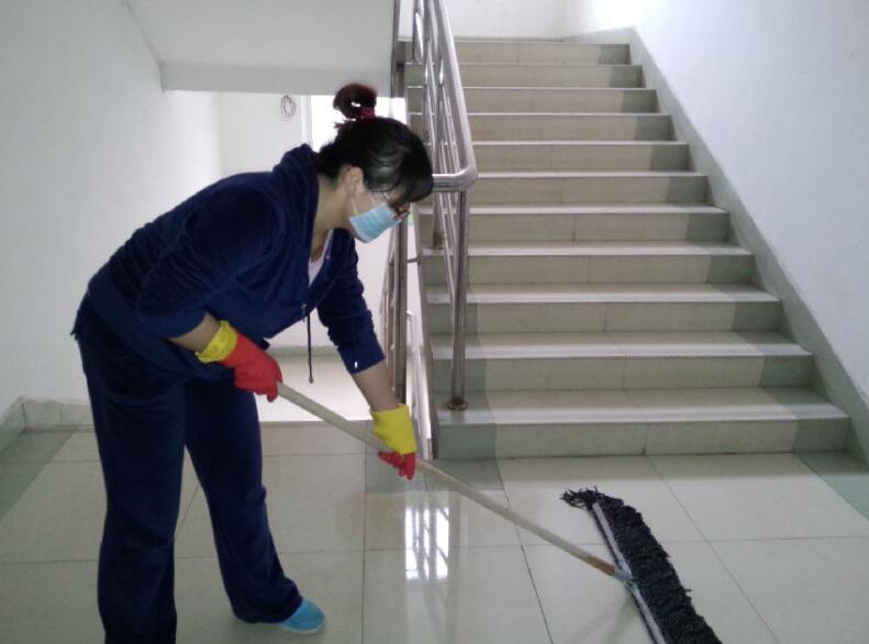 <b>保洁服务的清洁标准是什么?在保洁时有这些注意事项!</b>